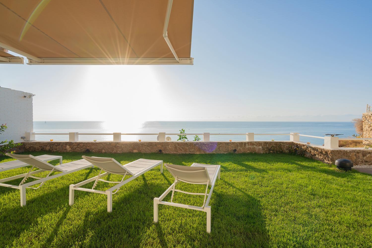 Private 250Sqm Garden Duplex, Jacuzzi, Cinema, Sea View Escape Daire Torremolinos Dış mekan fotoğraf