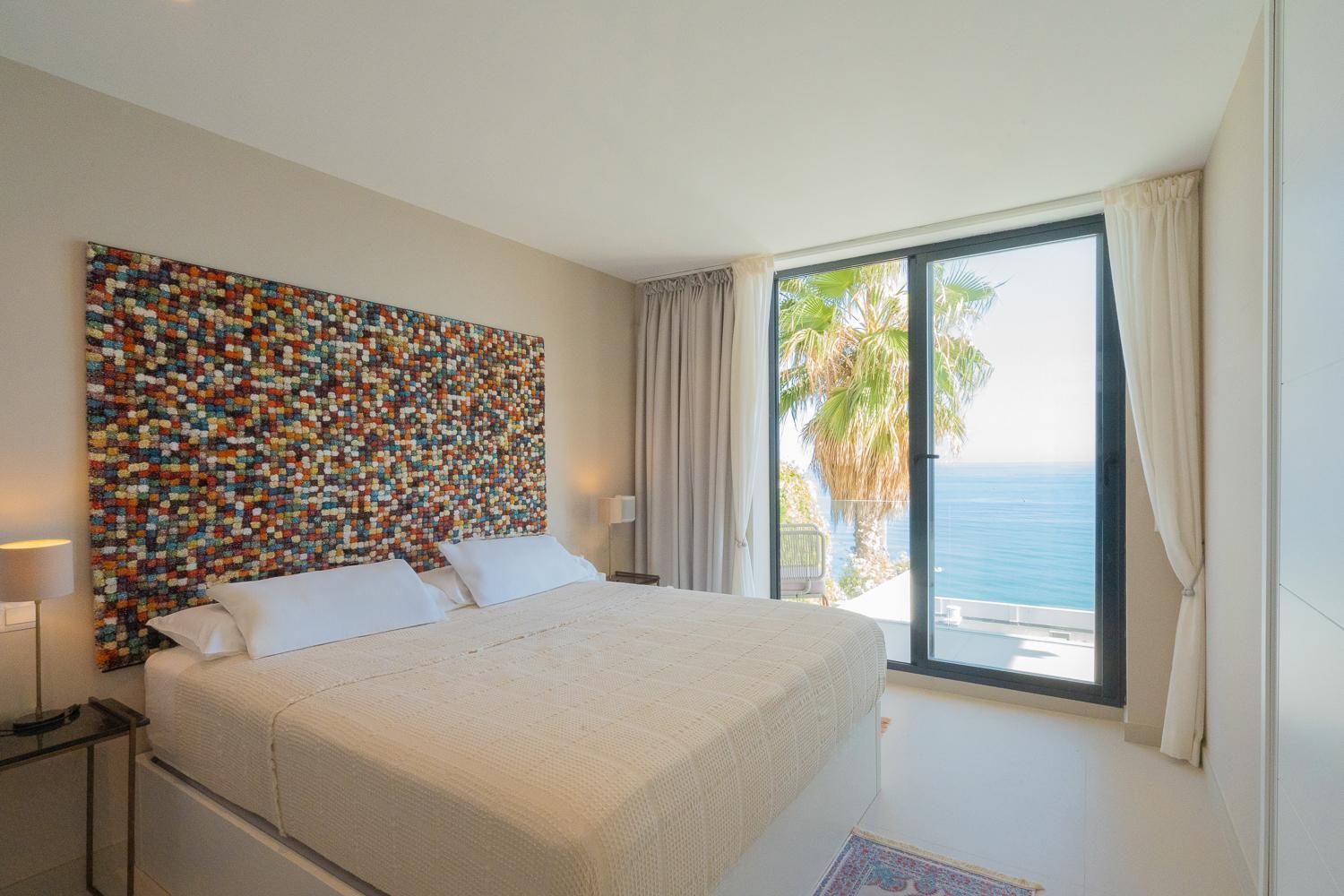 Private 250Sqm Garden Duplex, Jacuzzi, Cinema, Sea View Escape Daire Torremolinos Dış mekan fotoğraf