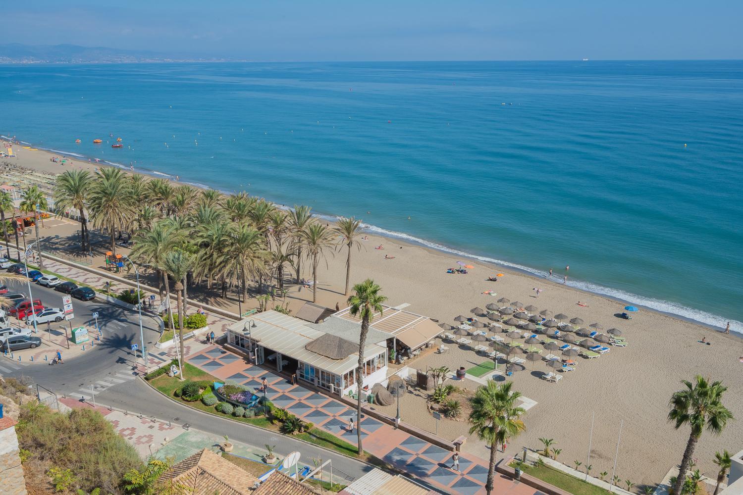 Private 250Sqm Garden Duplex, Jacuzzi, Cinema, Sea View Escape Daire Torremolinos Dış mekan fotoğraf