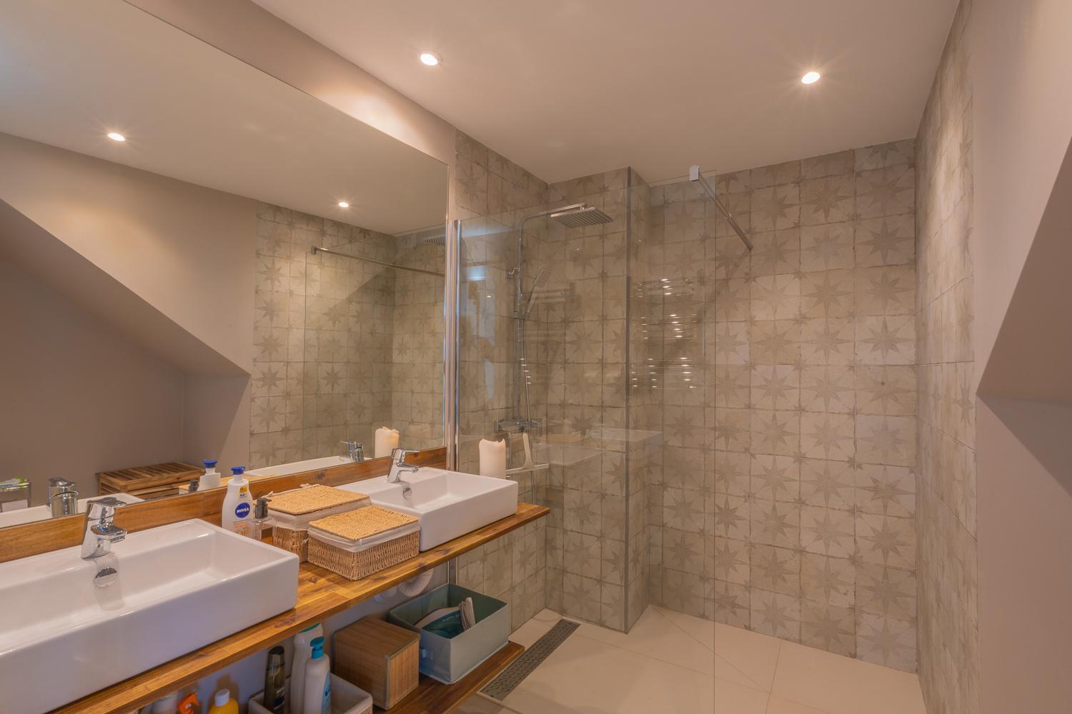 Private 250Sqm Garden Duplex, Jacuzzi, Cinema, Sea View Escape Daire Torremolinos Dış mekan fotoğraf