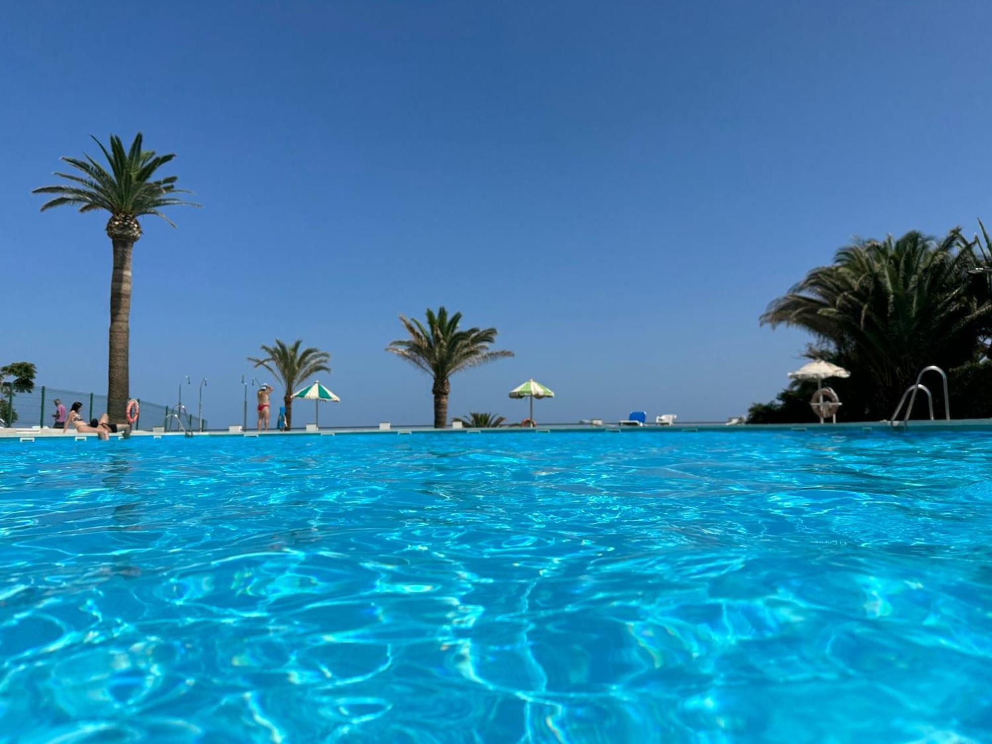Private 250Sqm Garden Duplex, Jacuzzi, Cinema, Sea View Escape Daire Torremolinos Dış mekan fotoğraf